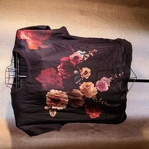 SimplyVera Flower Top